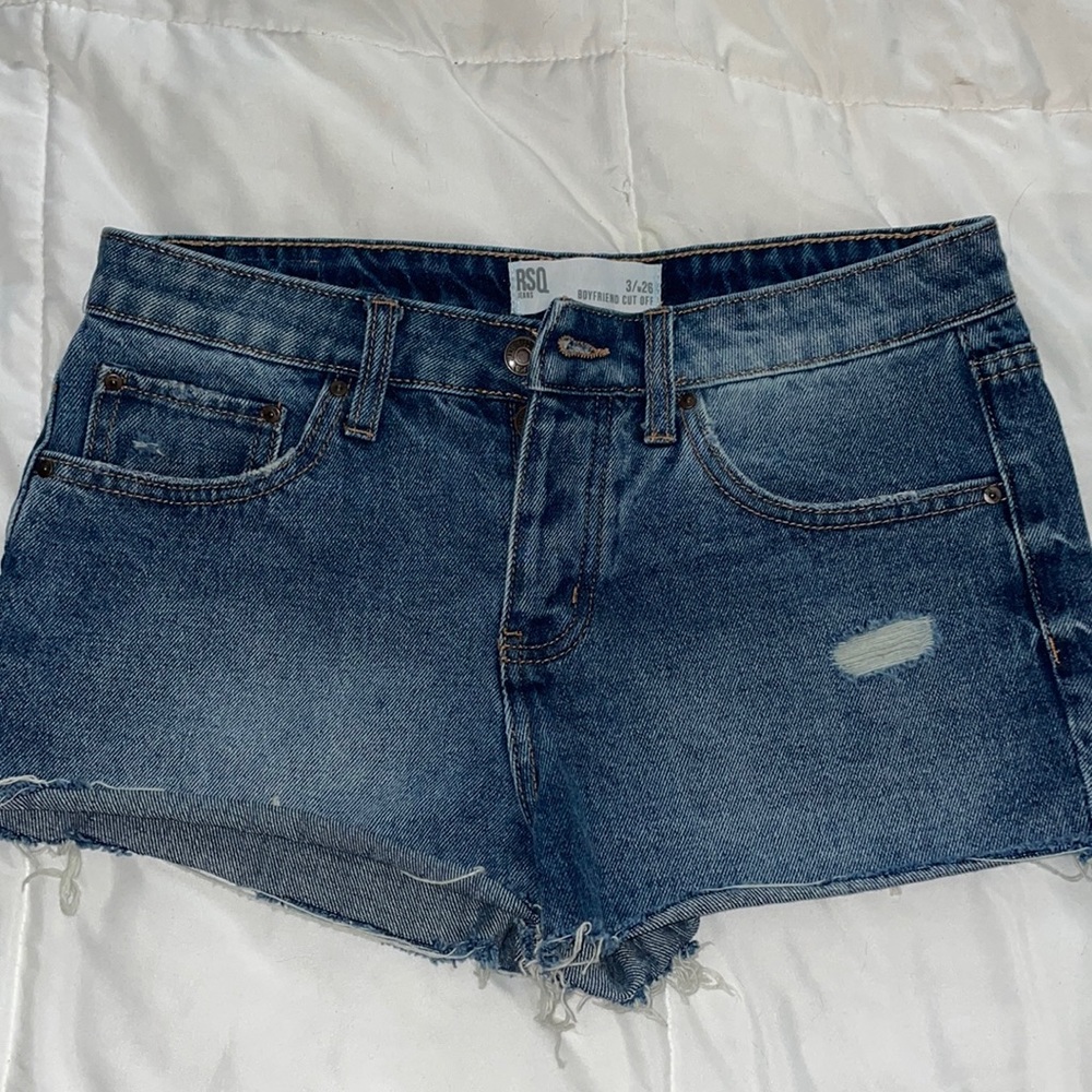 Cute boyfriend cut off jean shorts